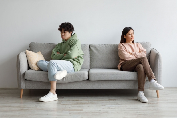 “결혼 불행해도 이혼·독신보다 신체 건강에 좋다” (연구)