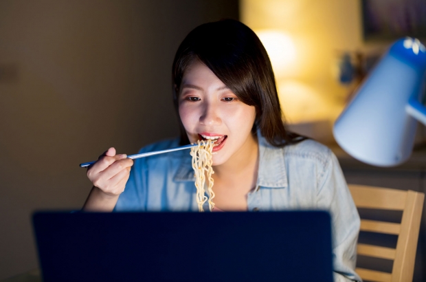 [건강을 부탁해] 저녁 늦게 먹어도 살찌지 않는 비결은?