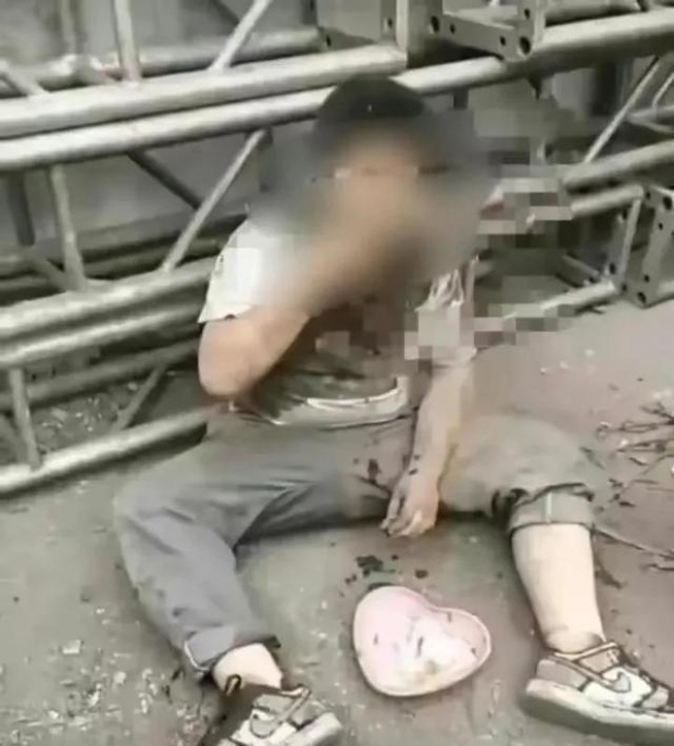 “똥 먹어라”…장애 학생에게 억지로 대변 먹인 ‘악마들’에 중국 발칵