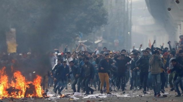 투표함 불지르고 환호…눈뜨고 못 볼 인도 조작 지방선거