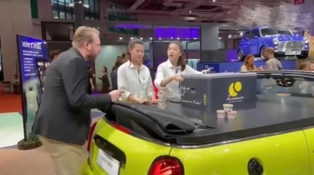 차별에 불매운동했는데…오히려 中서 더 잘팔린 BMW