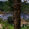‘이·팔’에 관심 쏠린 사이…미얀마 군부, 난민촌 포격 민간인 사망 속출