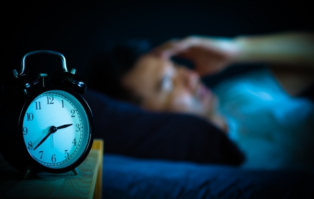 잠 못자는 일본인…10명 중 4명 6시간 미만 잔다 [여기는 일본]