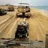 [포착] 가자 해변 진군하는 이스라엘 탱크…지상전 막 올랐다