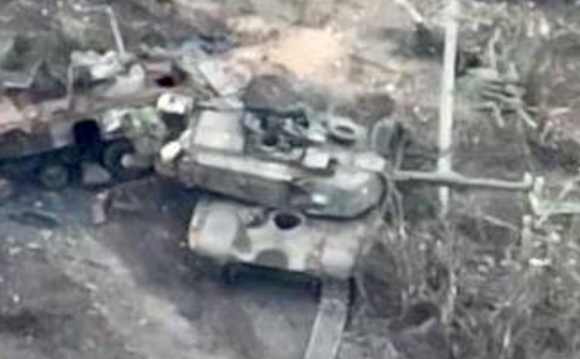 [포착] 전쟁 투입되자마자 또 ‘화르르’…美 에이브럼스 전차 또 파괴