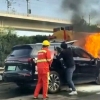 화웨이 전기차 아이토(AITO), 화재에 문 안 열려 탑승자 전원 사망 [여기는 중국]