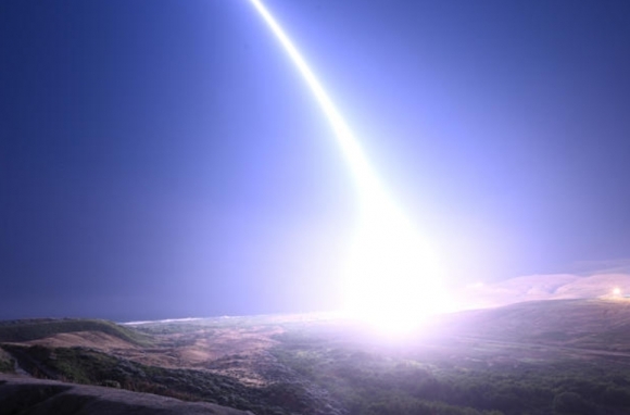 “30분이면 북·중·러 본토 타격 가능”…美, 극초음속 미사일 시험 발사[핫이슈](영상)