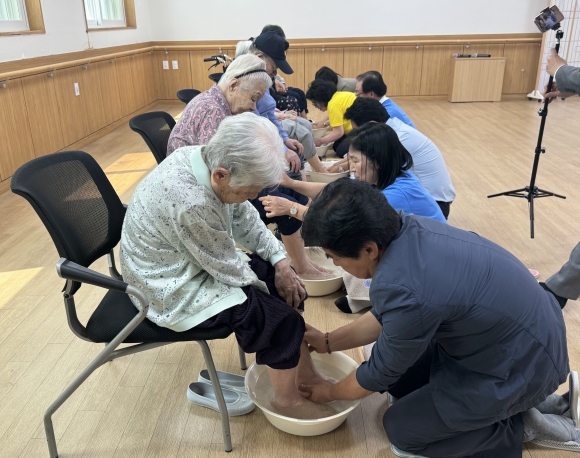 한국노인복지중앙회, ‘노인학대 예방의 날’ 결의대회 개최