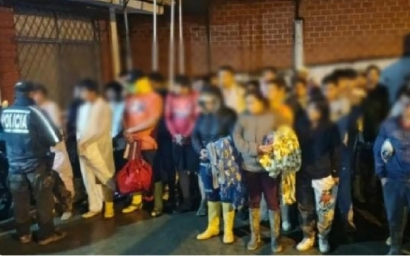 에콰도르 무더기 납치사건 피해자 49명…총격전 끝에 구조 [여기는 남미]