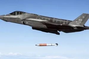 “F-35A가 전술핵 투하했다”…美 B61-12 실전 시험 