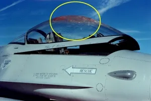 美 F-16, ‘정체불명 비행체’와 충돌…“러·중국도 아냐,