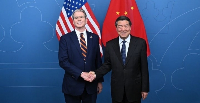 美, 대만 총통 방미 연기 요청…IMF, 中 경제 성장률 상향 조정