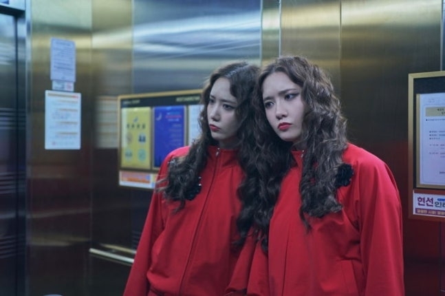 少女时代 林允儿主演电影《恶魔搬来了》上映首日即登票房榜亚军，成为暑期档新黑马