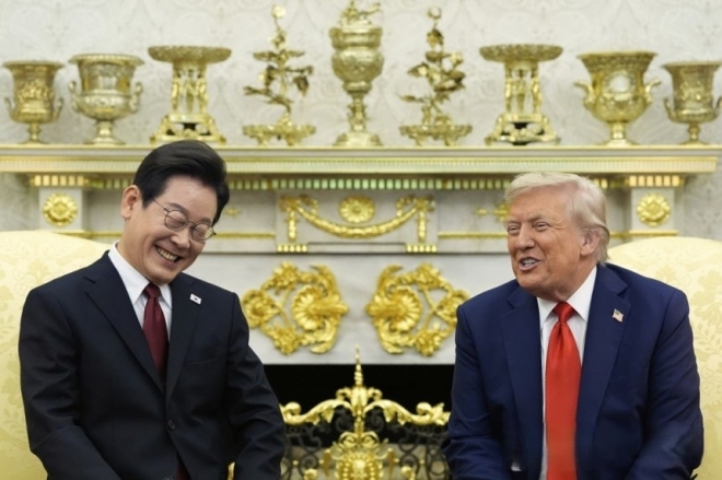 이재명, 미중 사이 ‘전략적 모호성’ 줄타기…中 본토 최고가 주식, 마오타이서 반도체 기업으로