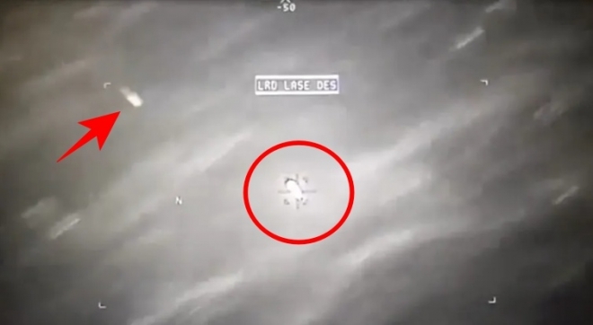 (영상) 미사일 튕겨내는 UFO 최초 공개…미확인물체 공격하는 美 MQ-9 드론 [포착]