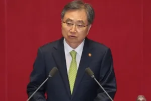 中 “한국이 관례를 깼다”…韓 외교장관에 관심 폭발한 이유