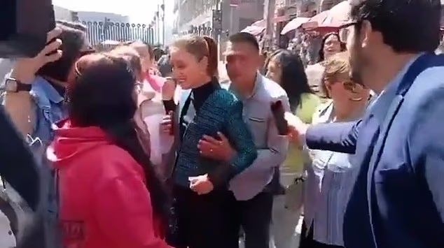 (영상) “나만의 일 아니다”…성추행 피해 고소한 멕시코 첫 여성 대통령