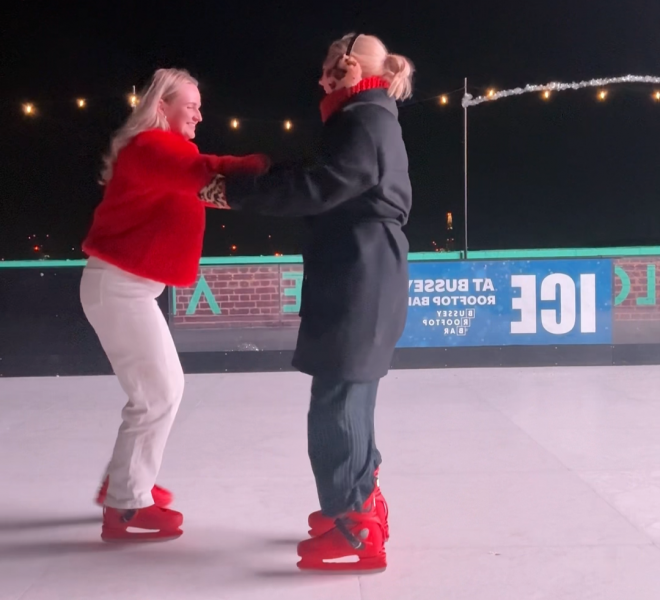 (영상) 미끌미끌하다 미끌미끌한…얼음 없이 아이스 스케이트 타기