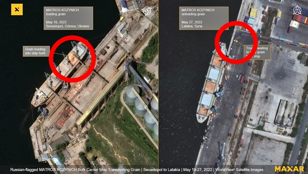 지난달 19일 맥사가 찍은 위성사진에는 러시아 국기를 단 벌크선 2척이 곡물을 싣고 크림반도 해안 세바스토폴에 정박해 있는 모습이 나온다.(왼쪽) 그리고 같은달 27일, 같은 선박들이 러시아 동맹국인 시리아에 정박한 채 화물칸을 열어놓은 모습이 포착됐다. 항구에 늘어선 트럭이 러시아 선박에서 곡물을 옮겨 싣고 어디론가 사라지는 장면도 위성 카메라에 잡혔다.(오른쪽)/출처=로이터 연합뉴스(맥사 제공)