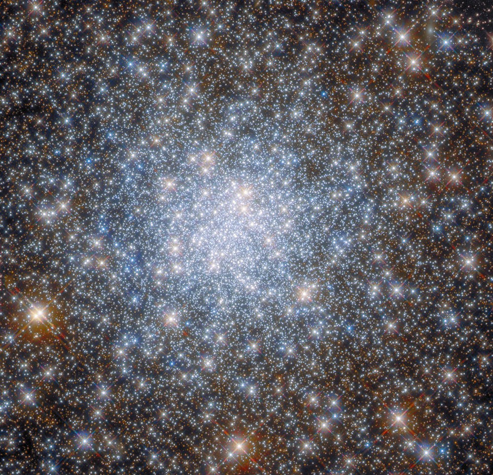 허블우주망원경이 포착한 구상성단 ‘NGC 6638’. 사진=ESA/Hubble & NASA, R. Cohen