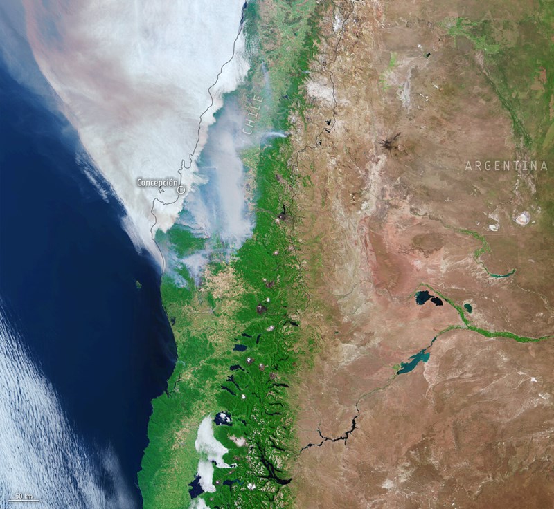 ESA 코페르니쿠스 센티넬-3(Copernicus Sentinel-1)으로 촬영한 칠레 산불. 사진=ESA