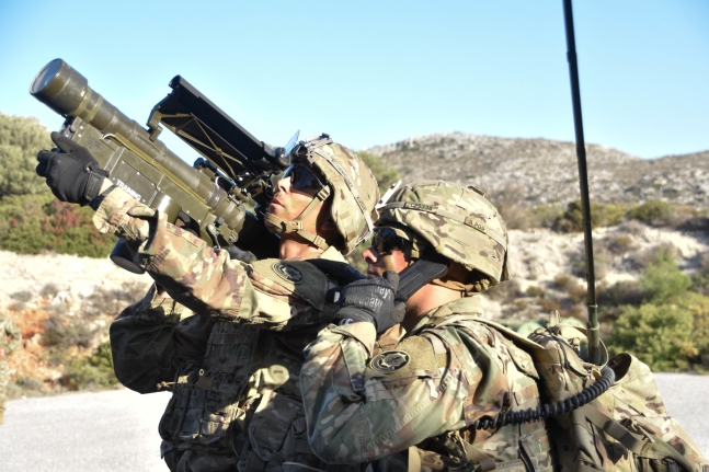 서방권의 대표적 맨패드인 미국의 FIM-92 스팅어. 출처 미 육군