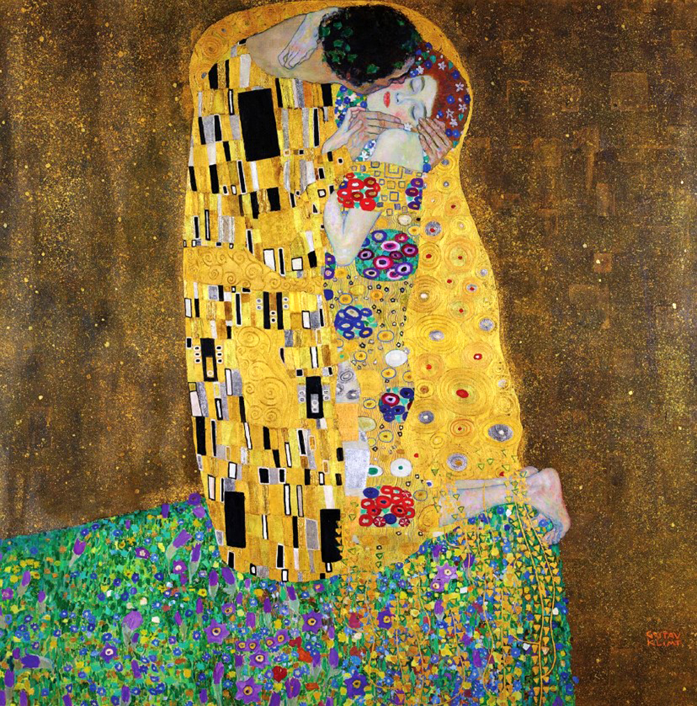 구스타프 클림트의 대표작 ‘키스’ 절벽 위에서 키스하는 남녀를 담은 작품이다. 황홀한 느낌을 주는 황금빛 속에 남성은 사각형, 여성은 원형을 채워 남성성과 여성성을 표현하고 있다. 미술계에서는 남성을 클림트, 여성을 클림트의 연인 ‘에밀리 플뢰게’(Emilie Floege)로 해석하고 있다. 