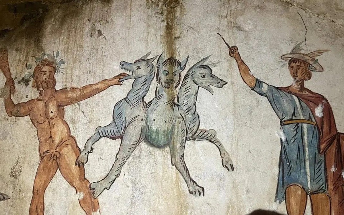 고대 그리스 신화에 나오는 케르베로스를 묘사한 벽화. 이탈리아 문화부