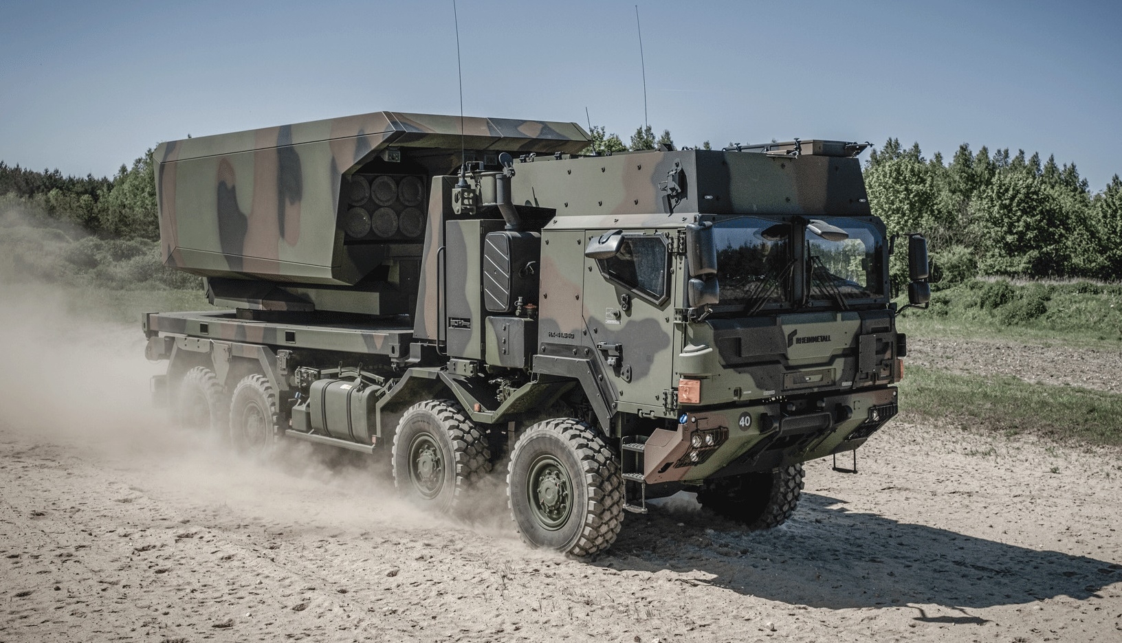 M270 MLRS 기반의 GMARS. 출처 라인메탈