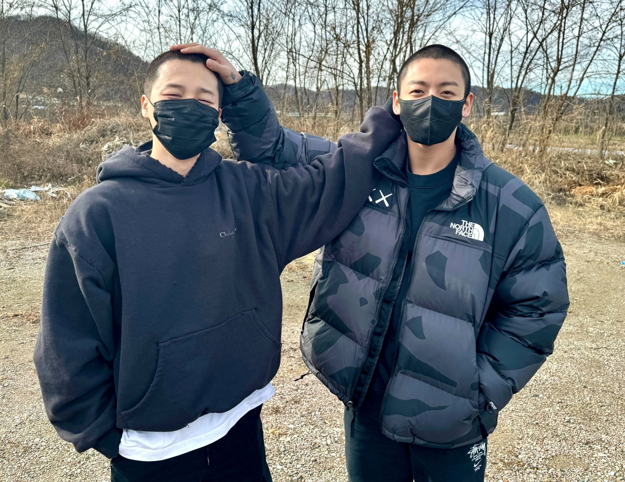 입대 전 지민, 정국의 모습. 출처: 방탄소년단 공식 X(구 트위터)