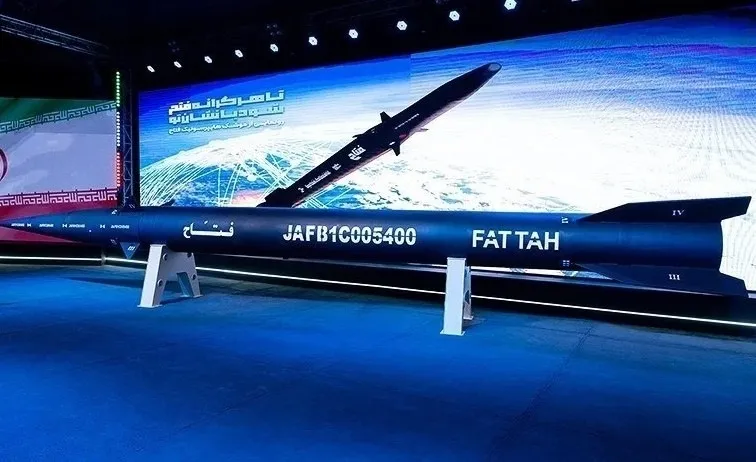 thumbnail - 극초음속 미사일 ‘파타흐-1’(Fattah-1) 자료사진