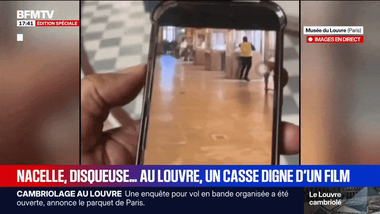 thumbnail - 프랑스 파리 루브르 박물관 내 ‘아폴론 갤러리’에서 형광 조끼를 입은 남성이 진열장 앞에 서 있는 모습. 현지 방송 BFM TV가 공개한 영상.