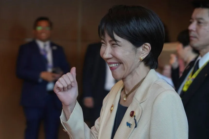 thumbnail - 다카이치 사나에 일본 총리가 26일(현지시간) 말레이시아 쿠알라룸프르에서 열린 아세안 정상회의에 참석하고 있다. 연합뉴스