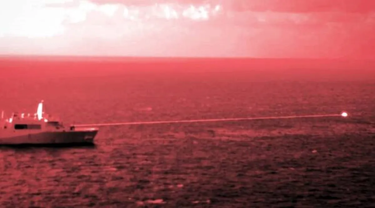 thumbnail - 지난 2021년 미국 USS 포틀랜드 호에 장착된 150kW급 LWSD의 시험 발사 모습