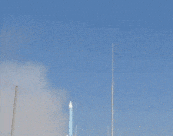 thumbnail - 소셜미디어에 공개된 영상의 일부