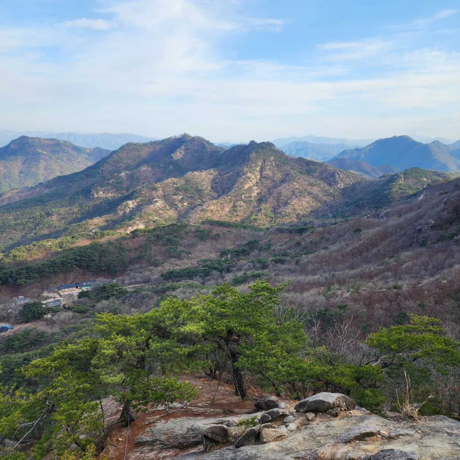 thumbnail - 천태산에서 바라본 영국사와 풍경