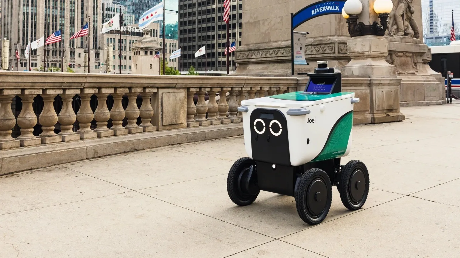 thumbnail - 배달 로봇 자료사진