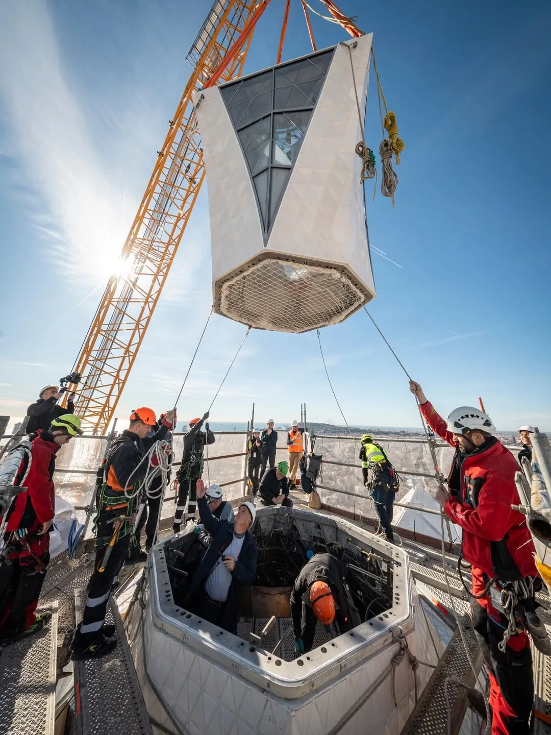 thumbnail - 인스타그램 basilicasagradafamilia