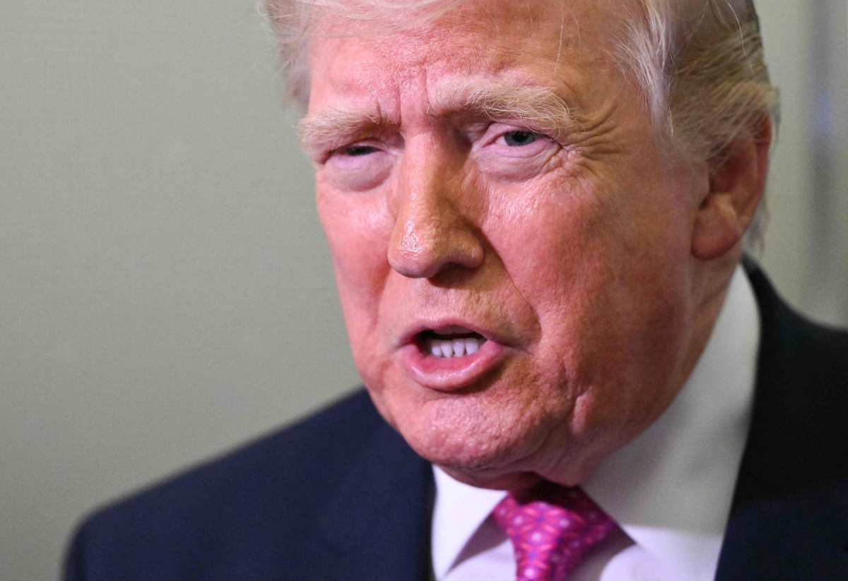 thumbnail - 트럼프 입 열기 전 ‘7560억 베팅’…“미리 알았나” 발칵