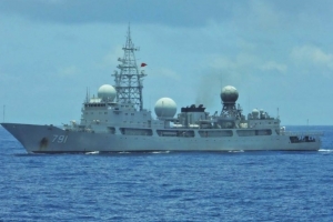 thumbnail - 중국, 결국 선 넘을까…“군경 함정 100여척 배치, 역대급 무력시위” [핫이슈]