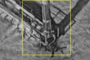 thumbnail - [포착] 이스라엘 공습에 화르르…속절없이 파괴된 이란 탄도미사일 발사대 (영상)