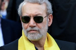 thumbnail - “살아있다더니 ‘연출’이었나”…이란 실세 죽음, 결국 들통났다 [핫이슈]