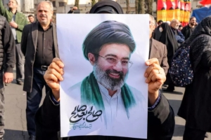 thumbnail - “모즈타바 ‘생존 신호’ 전혀 없다”…철저히 모습 감추는 진짜 이유는? [핫이슈]