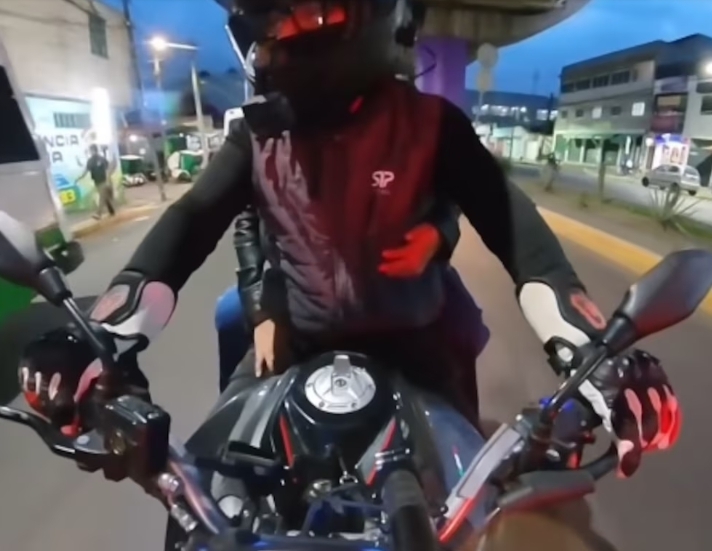 thumbnail - “뒤에 탄 여성 승객, 손이 어디로 내려가?” 위험천만 오토바이 성추행 사건 [여기는 남미]