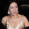 [NOW포토] 송윤아, 빛나는 금빛 드레스 입고