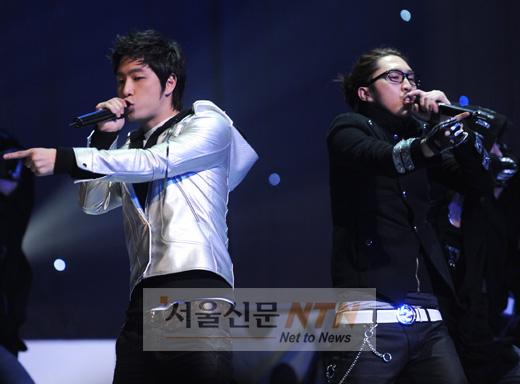 [NOW포토] 언터처불, ‘tell me why’ 뜨거운 무대