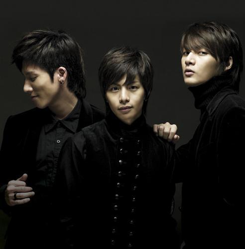 김준 합류한 티맥스, 5월 韓日 가요계 달군다