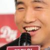 [NOW포토] 함박웃음 유세윤 “장가 갑니다~”