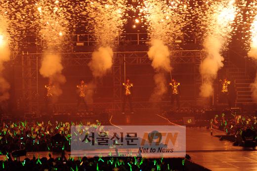 [NOW포토] SS501 콘서트 ‘화려한 등장’