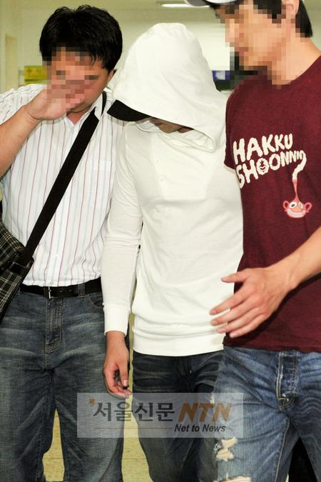 [NOW포토] 폭행사건 관련 조사받고 나오는 강인